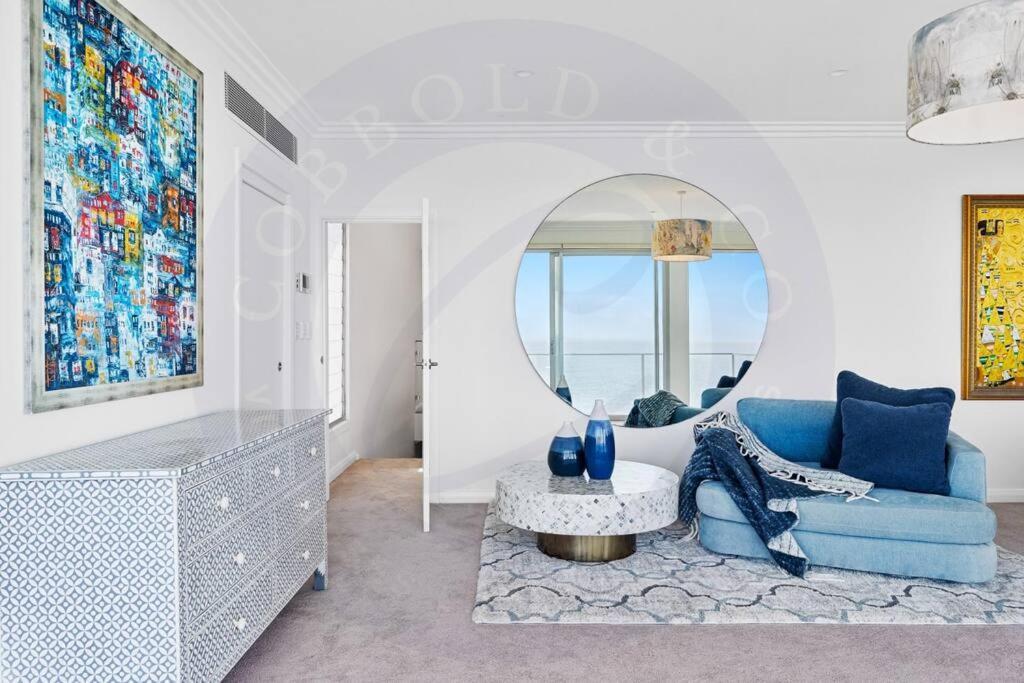 Villa Lola